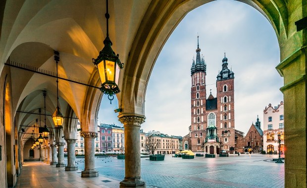 Które województwo najciekawsze do odwiedzenia? Zapytaliśmy 7 modeli AI