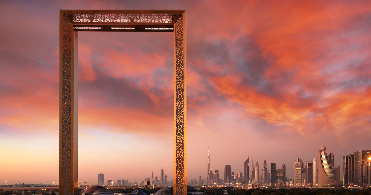 Który budynek powinien otrzymać tytuł najdziwniejszego na świecie? Może Dubai Frame? /123RF/PICSEL
