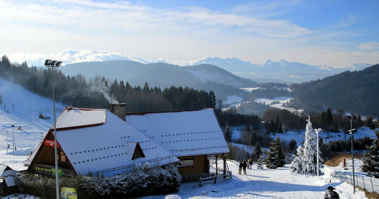 Który kurort będzie najtańszy zimą 2026? /Marek Zajdler /East News