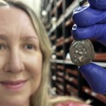 Ktoś zapłacił nią za autobus. Okazała się starożytnym skarbem