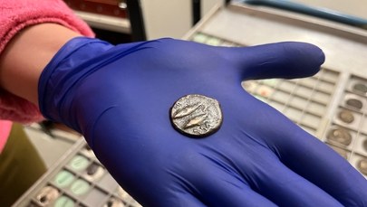 Ktoś zapłacił za bilet starożytną monetą. Prawda wyszła na jaw po latach