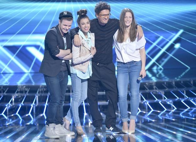 Kuba Wojewódzki i jego podpieczni z "X Factor": Filip Mettler, Maja Hyży i Klaudia Gawor /AKPA