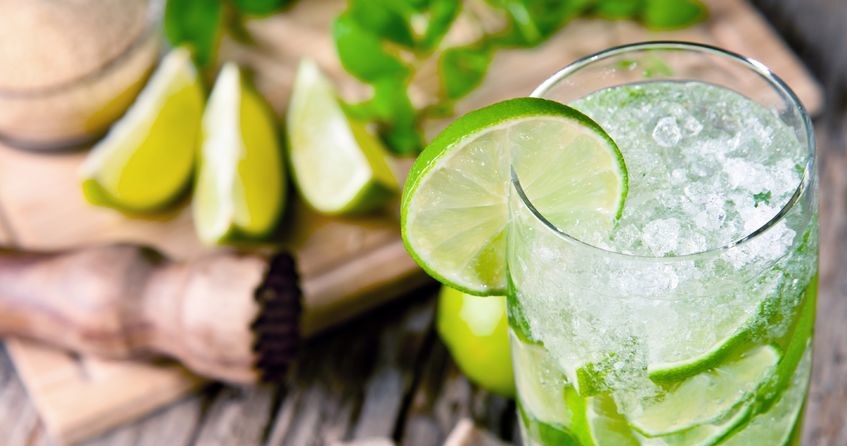 Kubańskie mojito to klasyczny drink /123RF/PICSEL