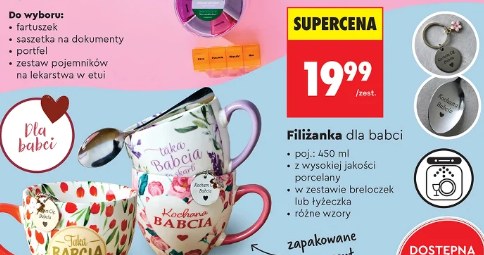 Kubek lub mały zestaw prezentowy /Biedronka /INTERIA.PL