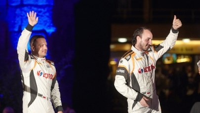 Kubica dachował, ale dojechał do mety odcinka
