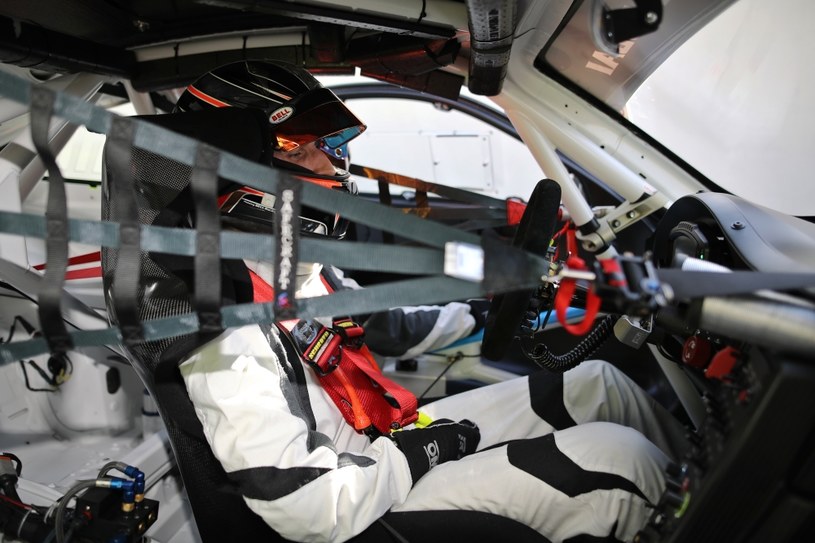 Kubica w Porsche 911 GT3 R /Informacja prasowa