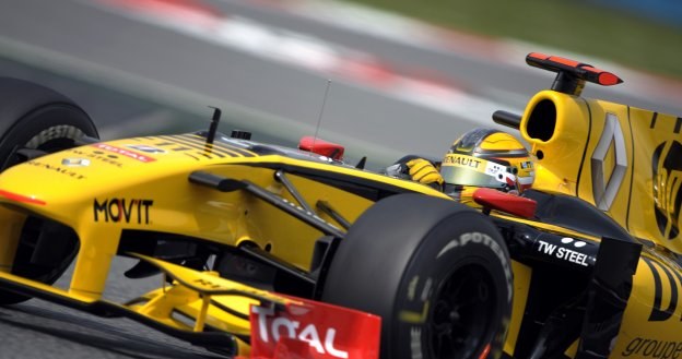 Kubica w trakcie pierwszej sesji treningowej /AFP