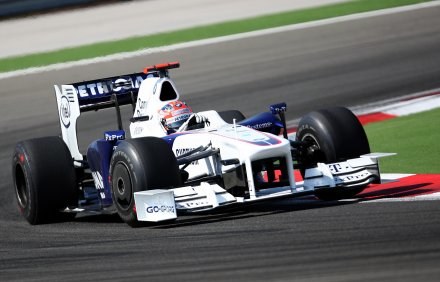 Kubica w ulepszonym BMW-Sauber wreszcie mógł walczyć o punkty /AFP