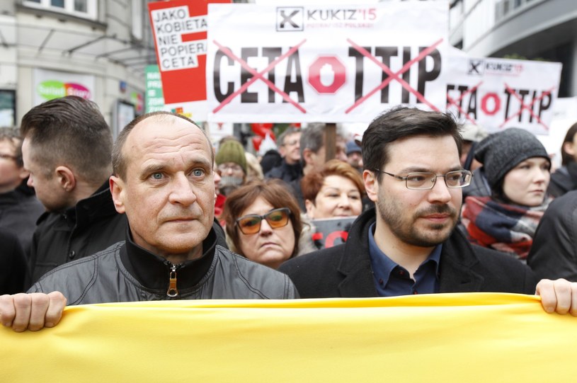 Kukiz'15 chce referendum w sprawie CETA /Stefan Maszewski /East News