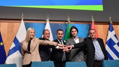 Kukiz w sojuszu z włoskim Ruchem Pięciu Gwiazd. „Nadchodzi tsunami”