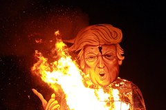 Kukła Donalda Trumpa poszła z dymem