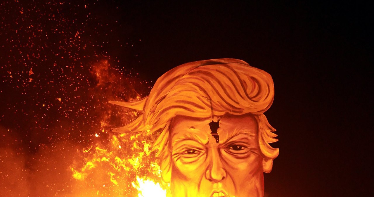Kukła Donalda Trumpa poszła z dymem