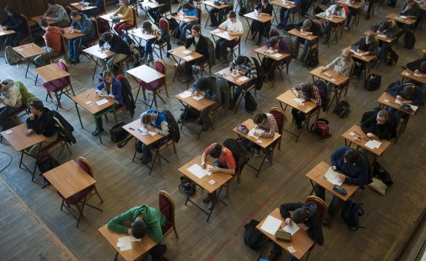 Kumulacja roczników. Tysiące uczniów bez miejsc w szkołach średnich