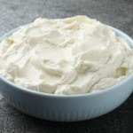 Kup, jak tylko zobaczysz na półce, jest lepszy od skyra. Gęsty, mniej kwaśny i ma dużo wapnia