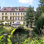 Kup sobie pałac na Śląsku. Wspaniały gmach czeka na nowego właściciela
