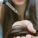 Kup w aptece i wcieraj we włosy. Będą długie i gładkie jak tafla lustra