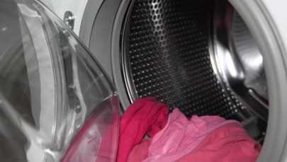 Kupił pralkę i zapakował do cudzego auta. Kluczyk pasował 