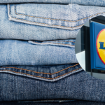 „Kupiłem podobne jeansy znanej marki za dużo więcej”. Teraz w Lidlu za 49,90 zł