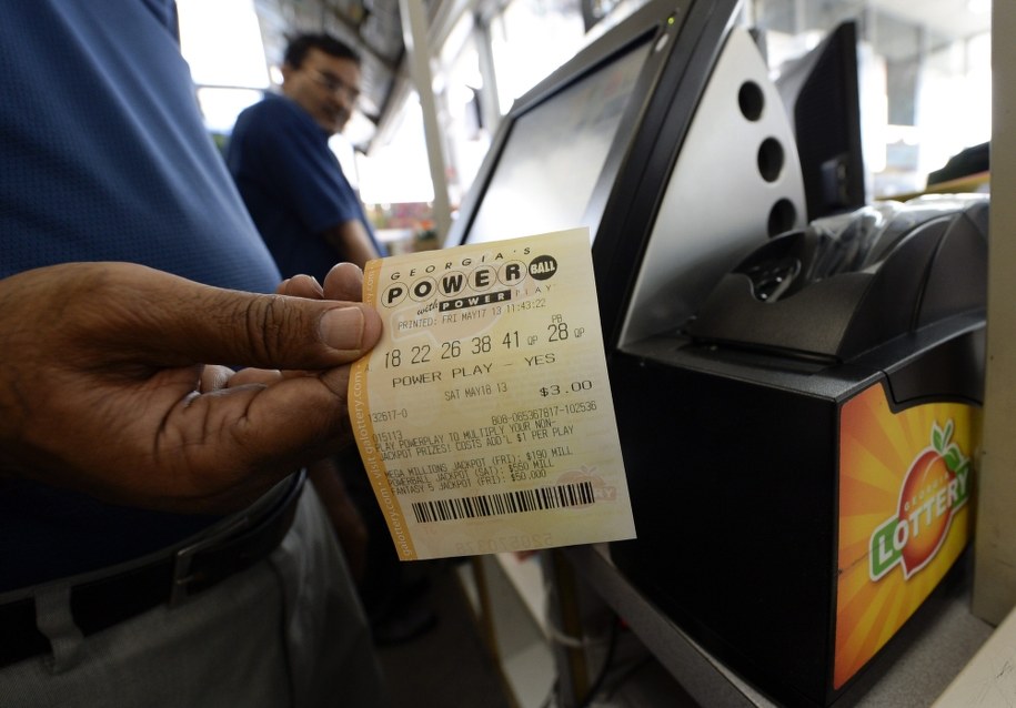 Kupon na loterii Powerball /ERIK S. LASSER /PAP/EPA