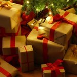 Kupujesz świąteczne prezenty w sieci? O tym musisz pamiętać