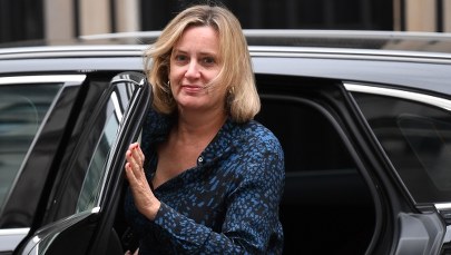 Kurczy się gabinet Borisa Johnsona. "Polityczny wandalizm"