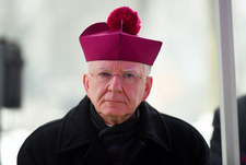 Kuria zaprosiła do złożenia wyrazów oddania arcybiskupowi Jędraszewskiemu