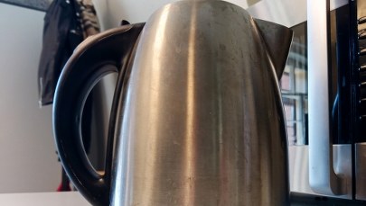 Kuriozalne polecenie ws. czajników dla policjantów wycofane