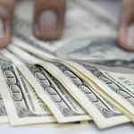 Kursy walut: Dolar szykuje się do skoku