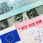 Kursy walut. Ile kosztują dolar, euro i frank szwajcarski w poniedziałek, 15 lipca?