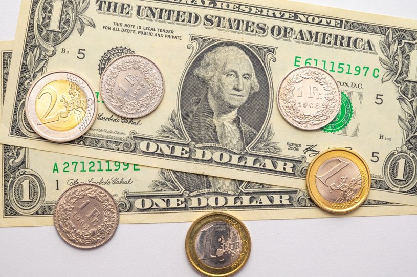 Kursy walut. Ile kosztują euro, dolar i frank w środę, 10 kwietnia? /123RF/PICSEL