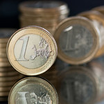Kursy walut jeszcze nie potwierdziły szczytów, EUR/PLN blisko 4,70