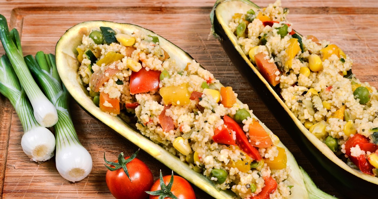 Kuskus to dobry dodatek bądź baza do wielu dań /123RF/PICSEL