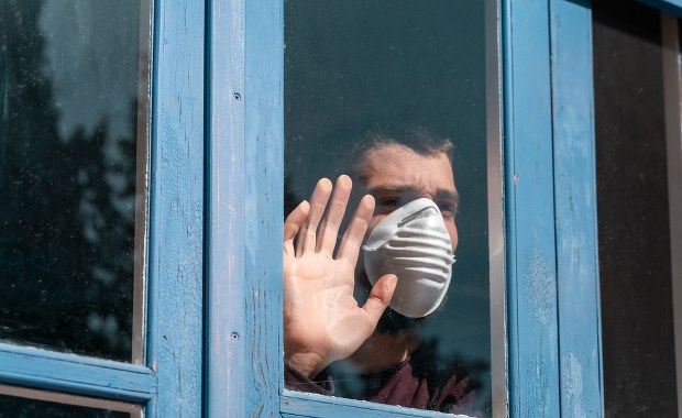 ​Kwarantanna skrócona do 7 dni. "To zgodne z europejskimi zaleceniami"