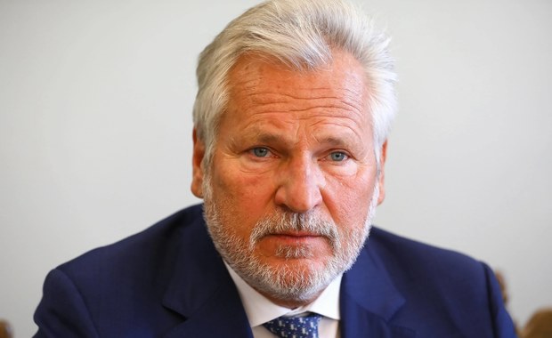 Kwaśniewski: Po stronie UE trzeba szybko szukać odpowiedzi na politykę Łukaszenki