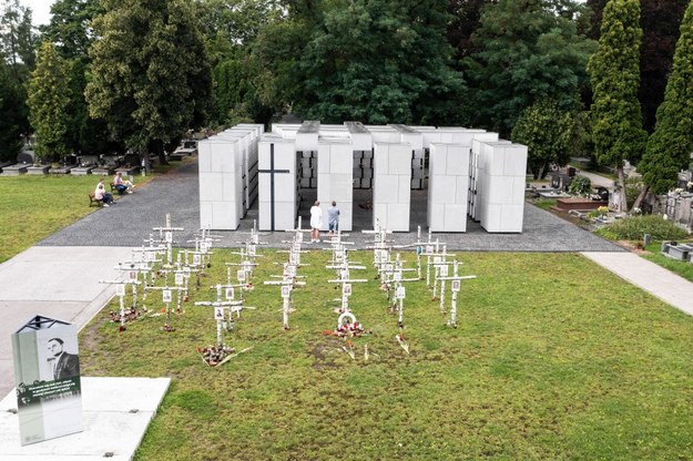 Kwatera „Ł” na Cmentarzu Wojskowym na Powązkach w Warszawie /Andrzej Lange /PAP
