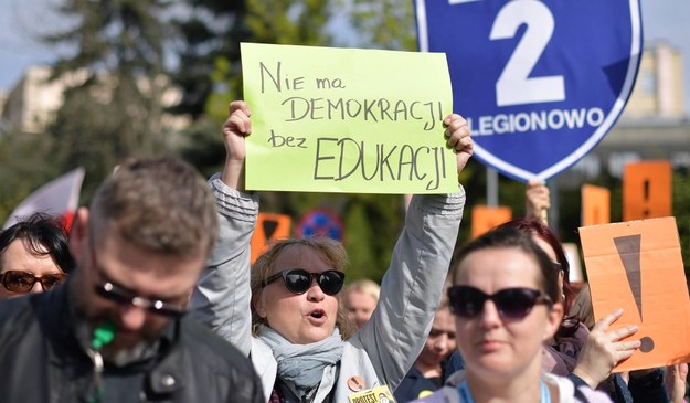 Kwietniowa demonstracja w Warszawie / 	Marcin Obara  /PAP