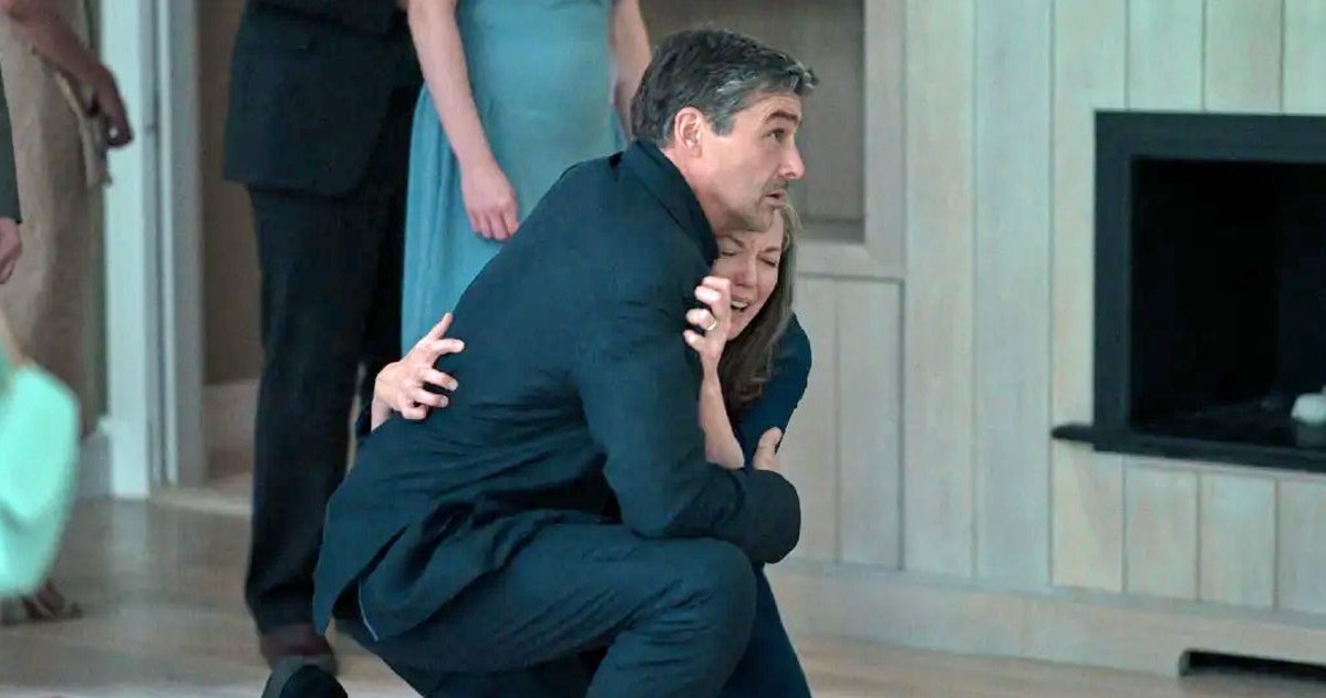 Kyle Chandler i Diane Lane w scenie z filmu "Rocznica /materiały prasowe