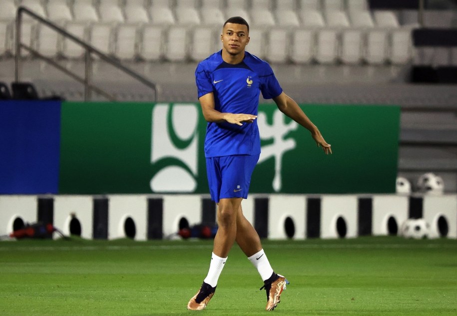 Kylian Mbappe /Martin Divisek /PAP/EPA