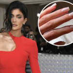 Kylie Jenner kreuje nowy trend w manicure. Połączyła dwa modne elementy