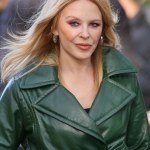 Kylie Minogue odwołała koncert w Polsce, a fani nie odpuszczają. Od plotek aż huczy