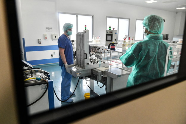Labolatorium firmy BioMaxima w Lublinie. Spółka poinformowała o zgłoszeniu do Urzędu Rejestracji Produktów Leczniczych, Wyrobów Medycznych i Produktów Biobójczych testów przesiewowych do szybkiego wykrywania koronawirusa /Wojtek Jargiło /PAP