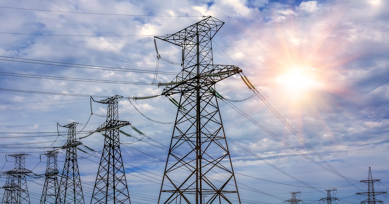 Łączna moc wszystkich elektrowni w Polsce przekroczyła 50 GW /123RF/PICSEL