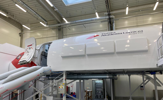 Lądowanie samolotu na polu lub w oceanie? Można się do tego przygotować!