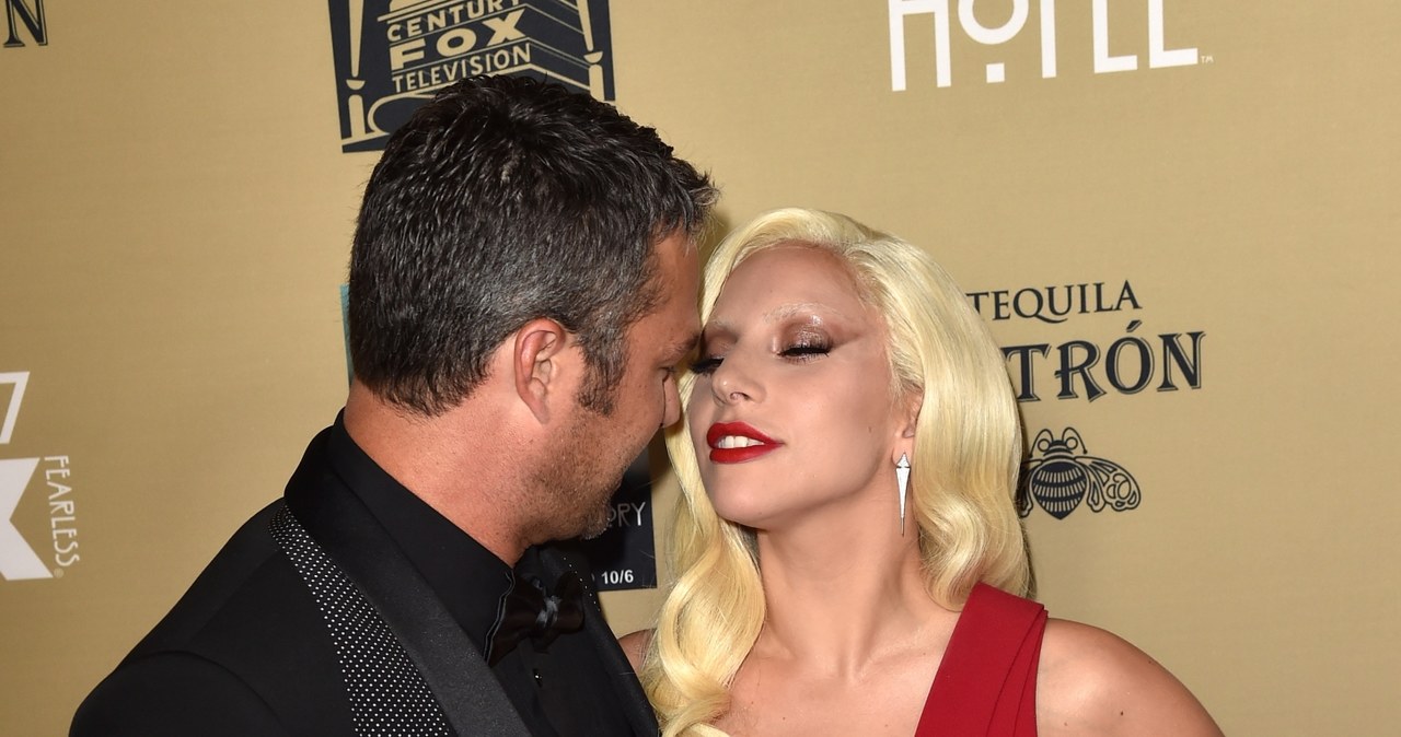 Lady Gaga i Taylor Kinney /Kevin Winter /Getty Images