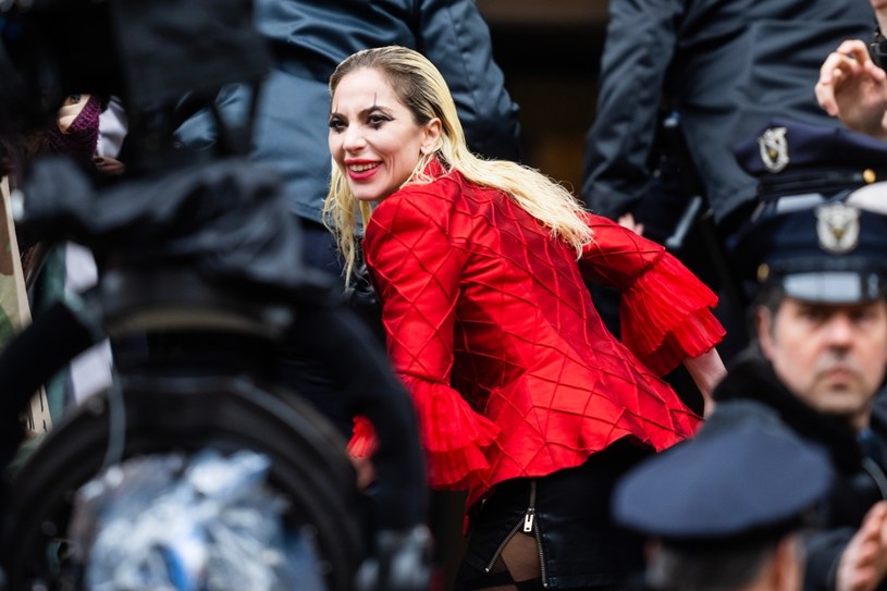 Lady Gaga jako Harley Quinn na planie filmu "Joker 2" /Gotham /Getty Images