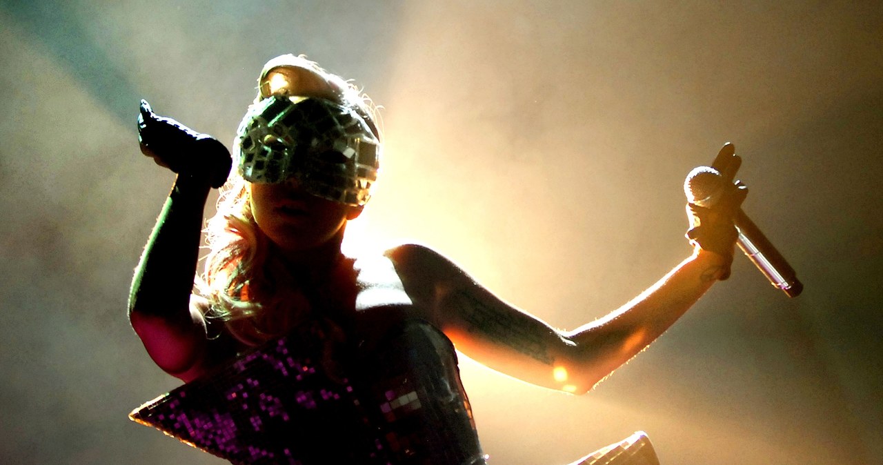 Lady Gaga na scenie /Shirlaine Forrest /Getty Images