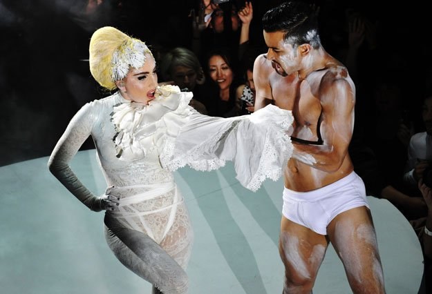 Lady GaGa w kolejnej ekscentrycznej kreacji /arch. AFP