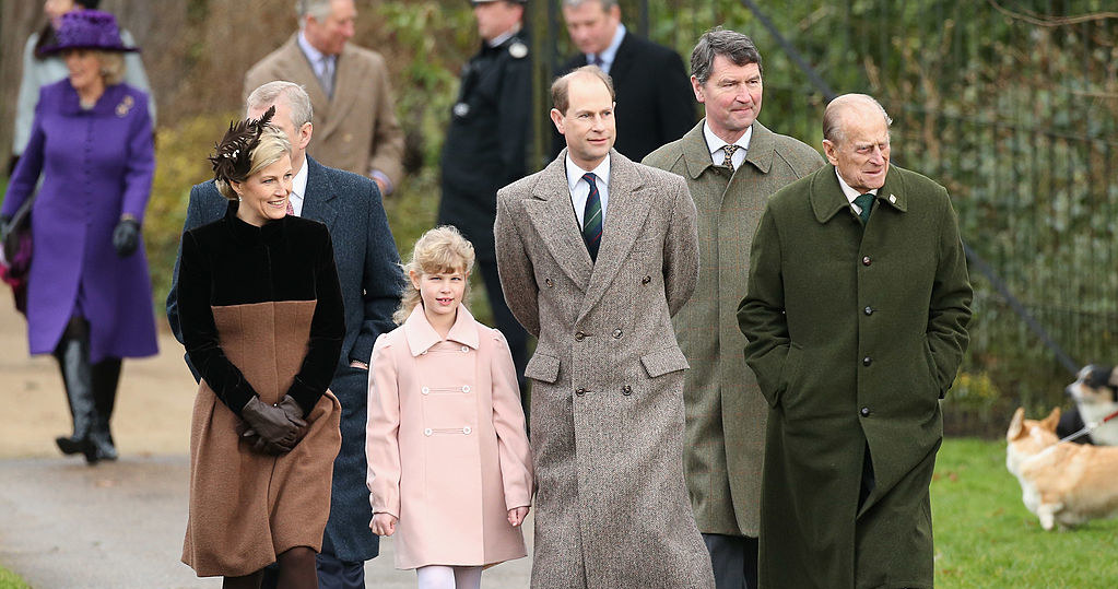 Lady Ludwika Windsor z rodzicami i księciem Filipem /Chris Jackson /Getty Images