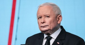 "Łajdactwo. Patologia!". Kaczyński grzmi i zapowiada
