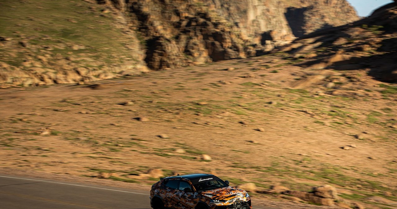 Lamborghini Urus na Pikes Peak /materiały prasowe